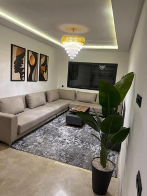 Cozy Apartment With Pool 5 min from Guéliz